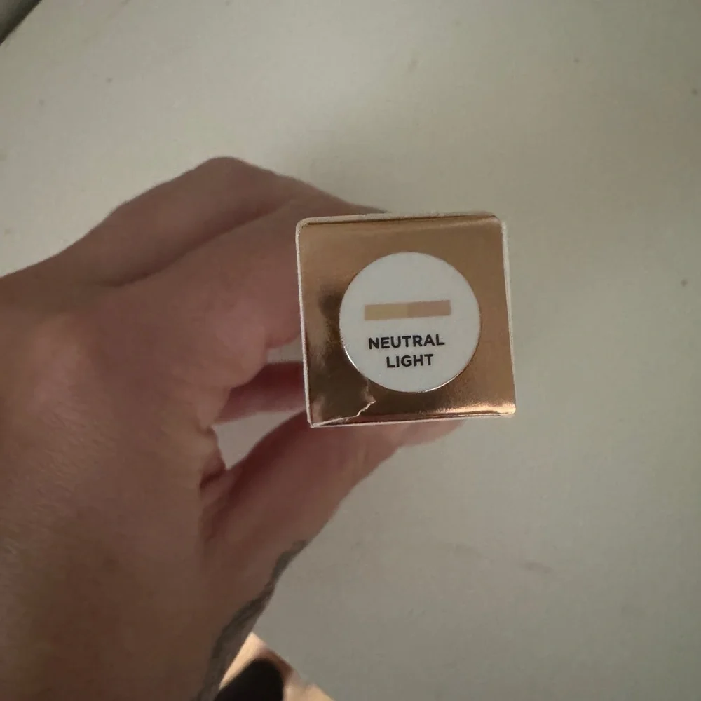 NIB ICONIC London Radiant Concealer & Brightening Duo - neutral-light - Picture 2 of 3